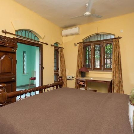 Hostie Chinar Haveli - Heritage Home With Pool, グルガウン エクステリア 写真