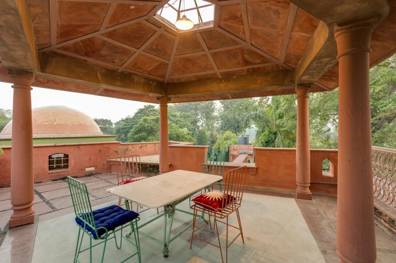 Hostie Chinar Haveli - Heritage Home With Pool, グルガウン エクステリア 写真
